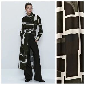 NWT Massimo Dutti Green/Cream Viscose Geometric Print Buttoned Midi Dres…